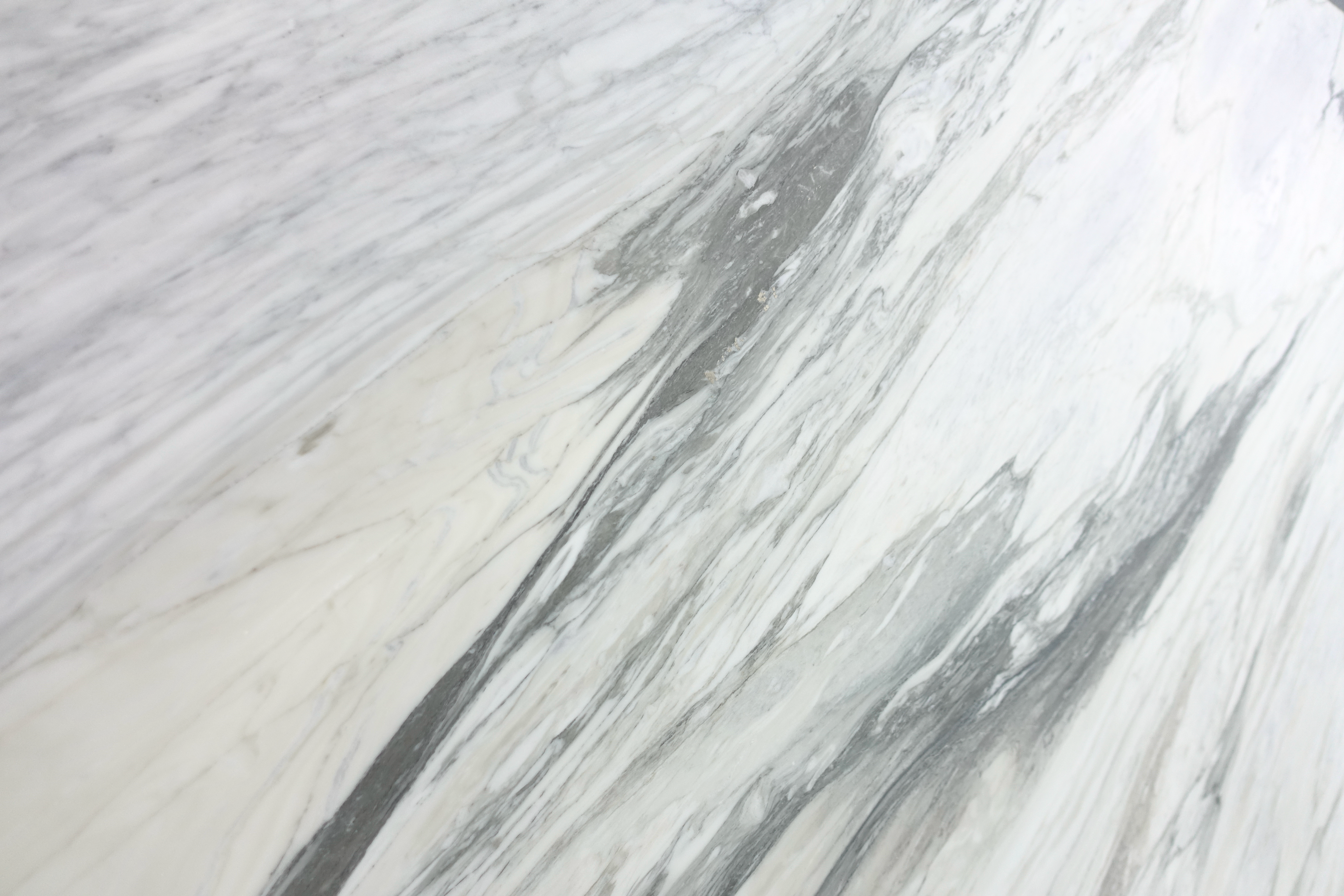 CALACATTA BLUETTE 2CM MARBLE
