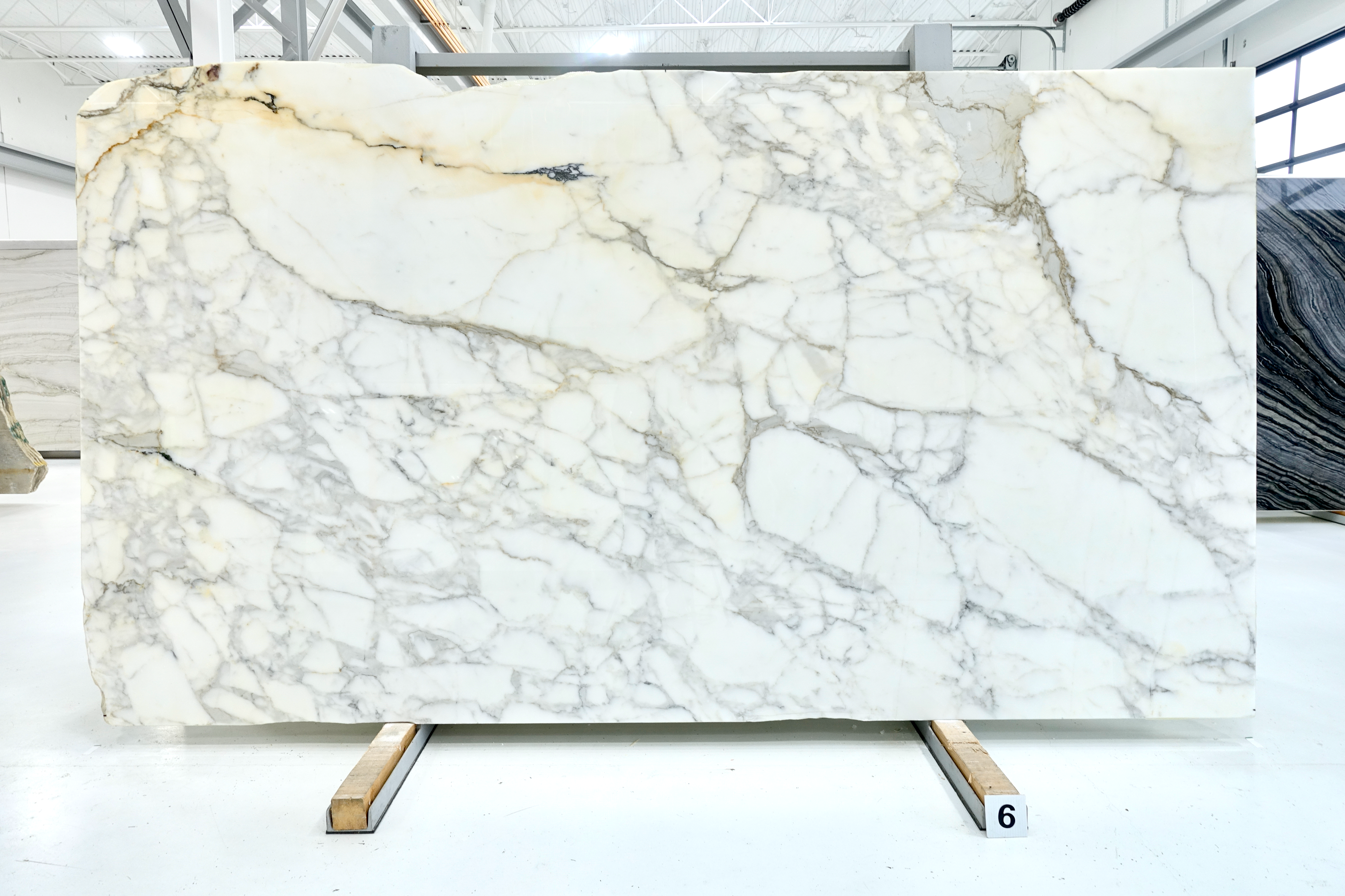 CALACATTA GOLD EXTRA 2CM MARBLE
