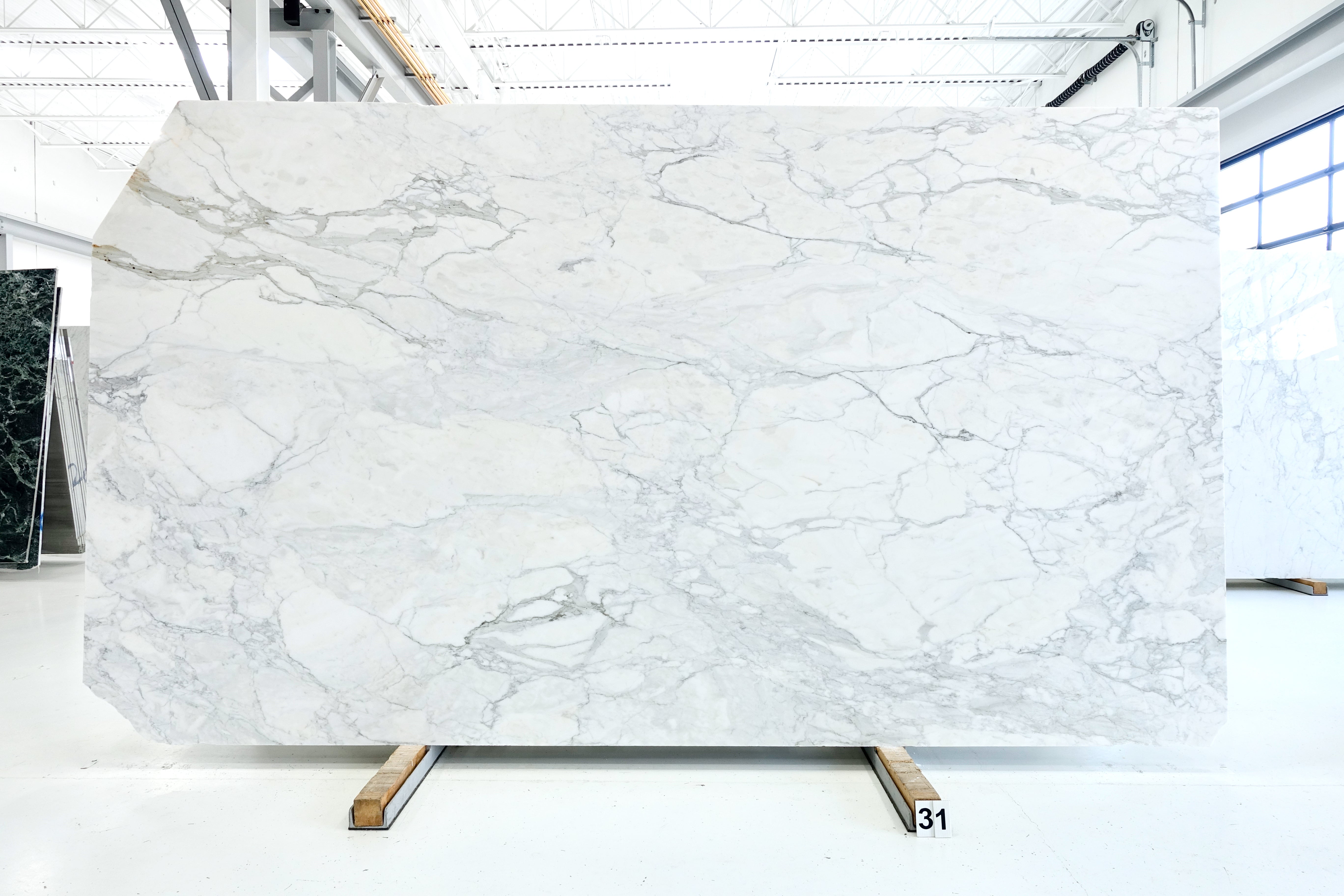 CALACATTA PREMIUM 2CM MARBLE