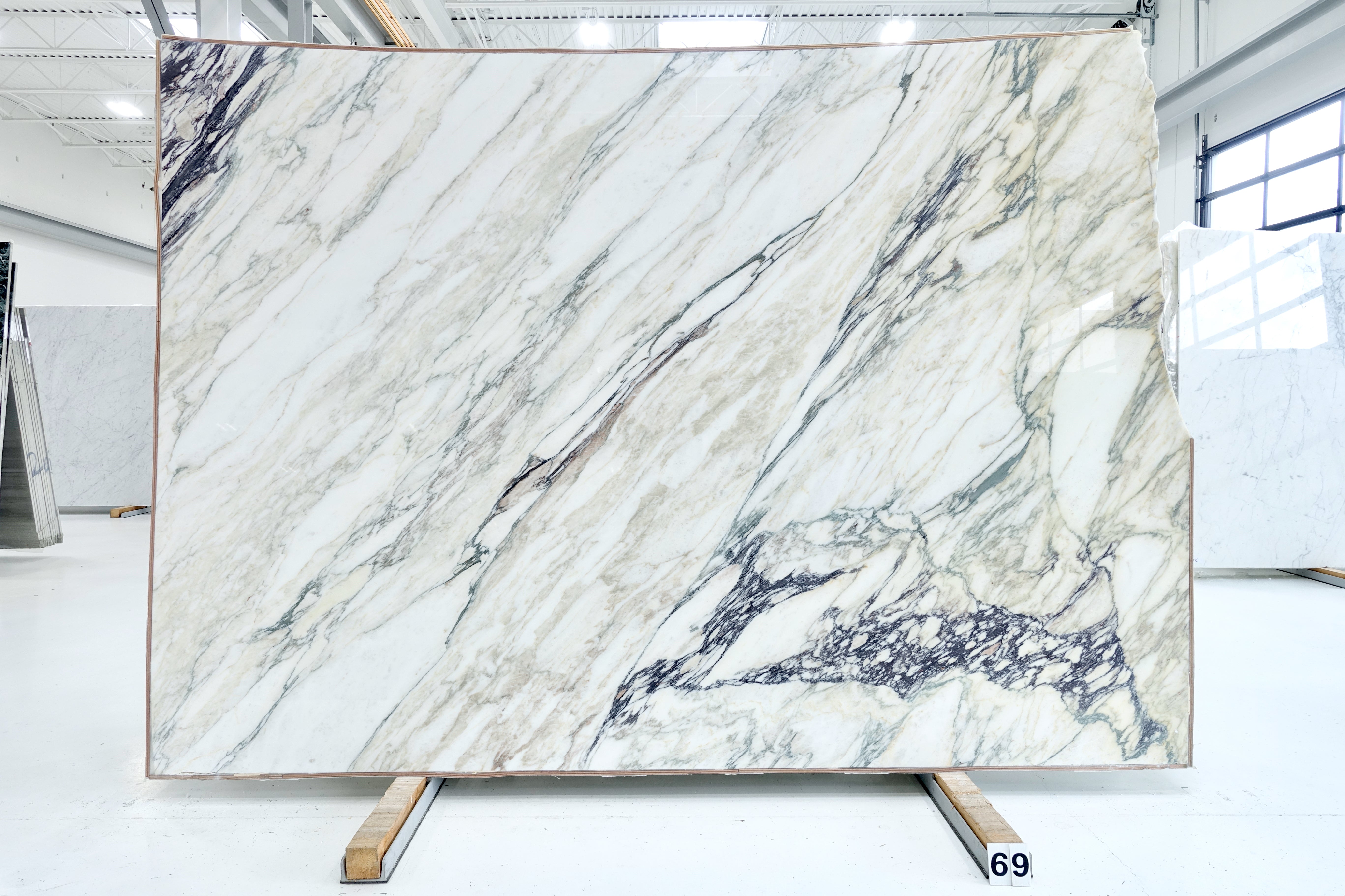 CALACATTA VIOLA 2CM MARBLE