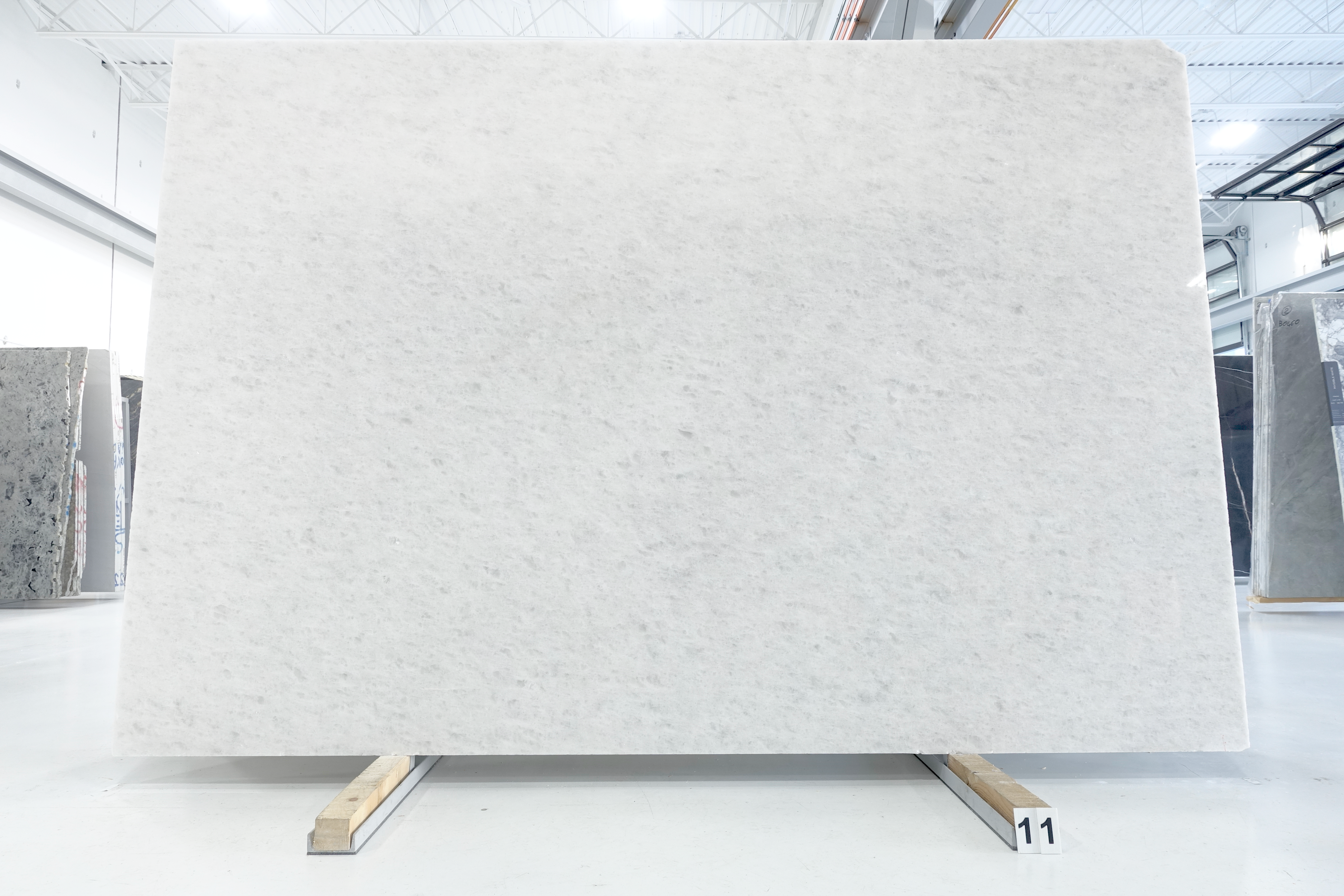 OPAL WHITE 2CM MARBLE