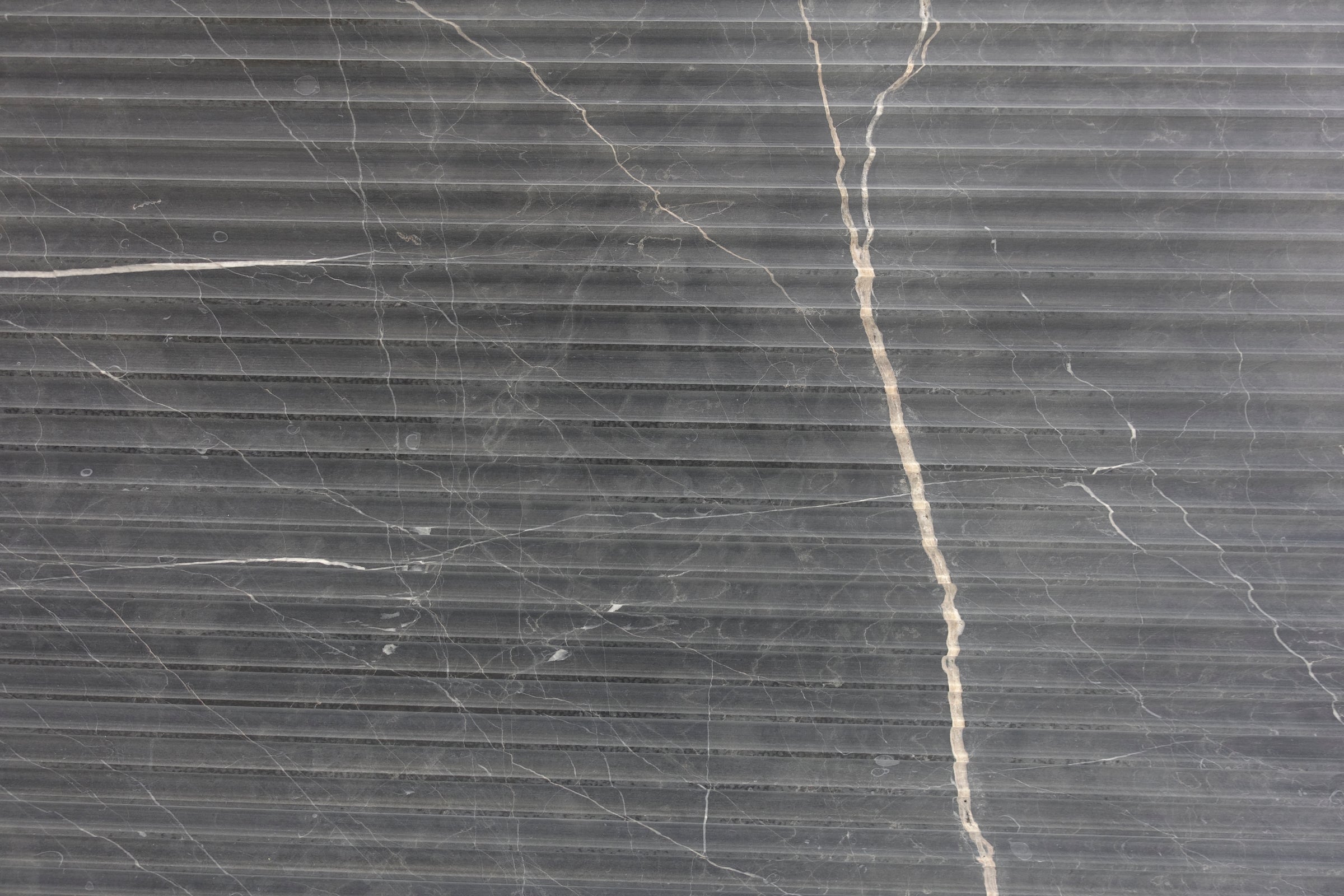 SAN LORENZO 2CM FLUTED MARBLE