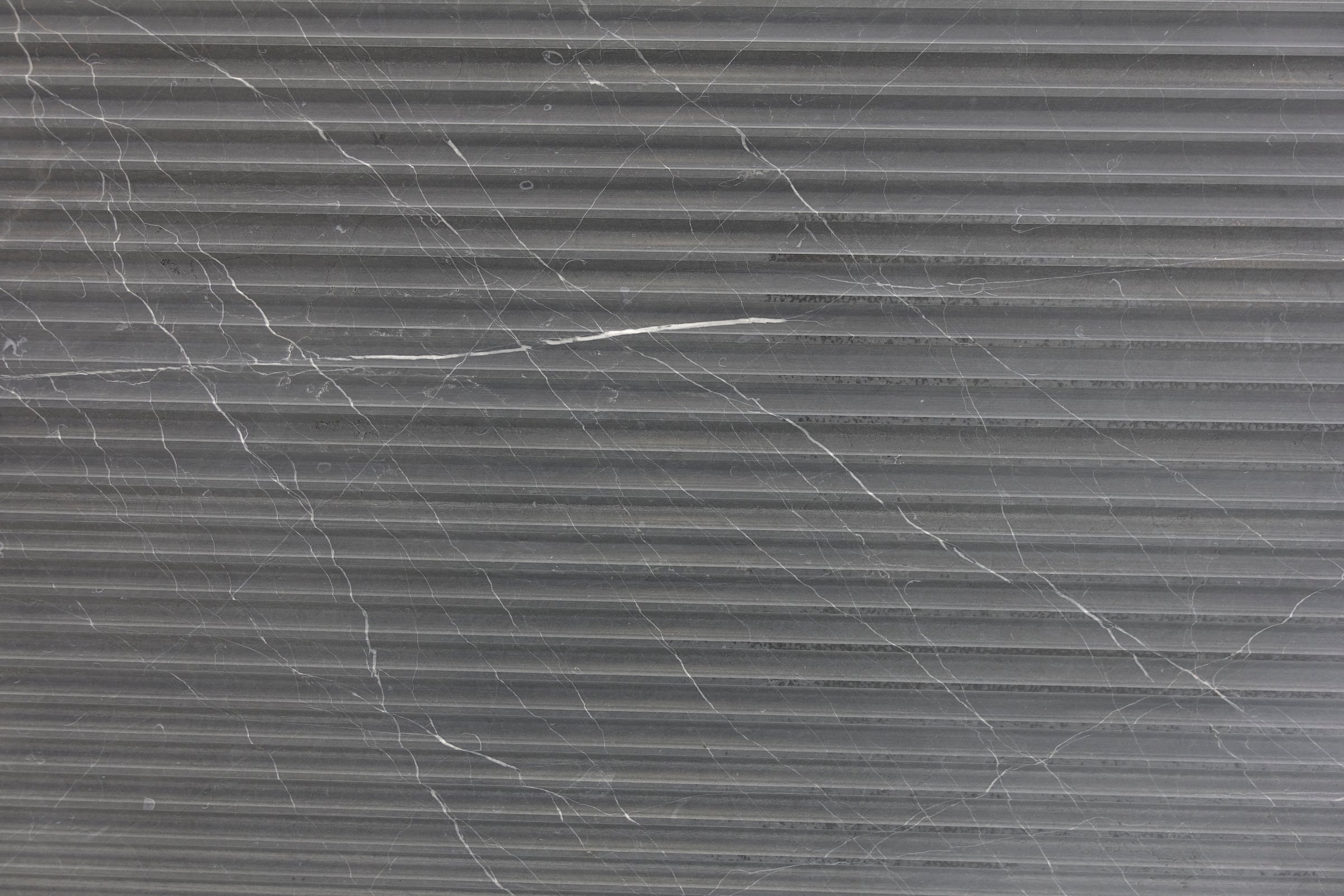 SAN LORENZO 2CM FLUTED MARBLE