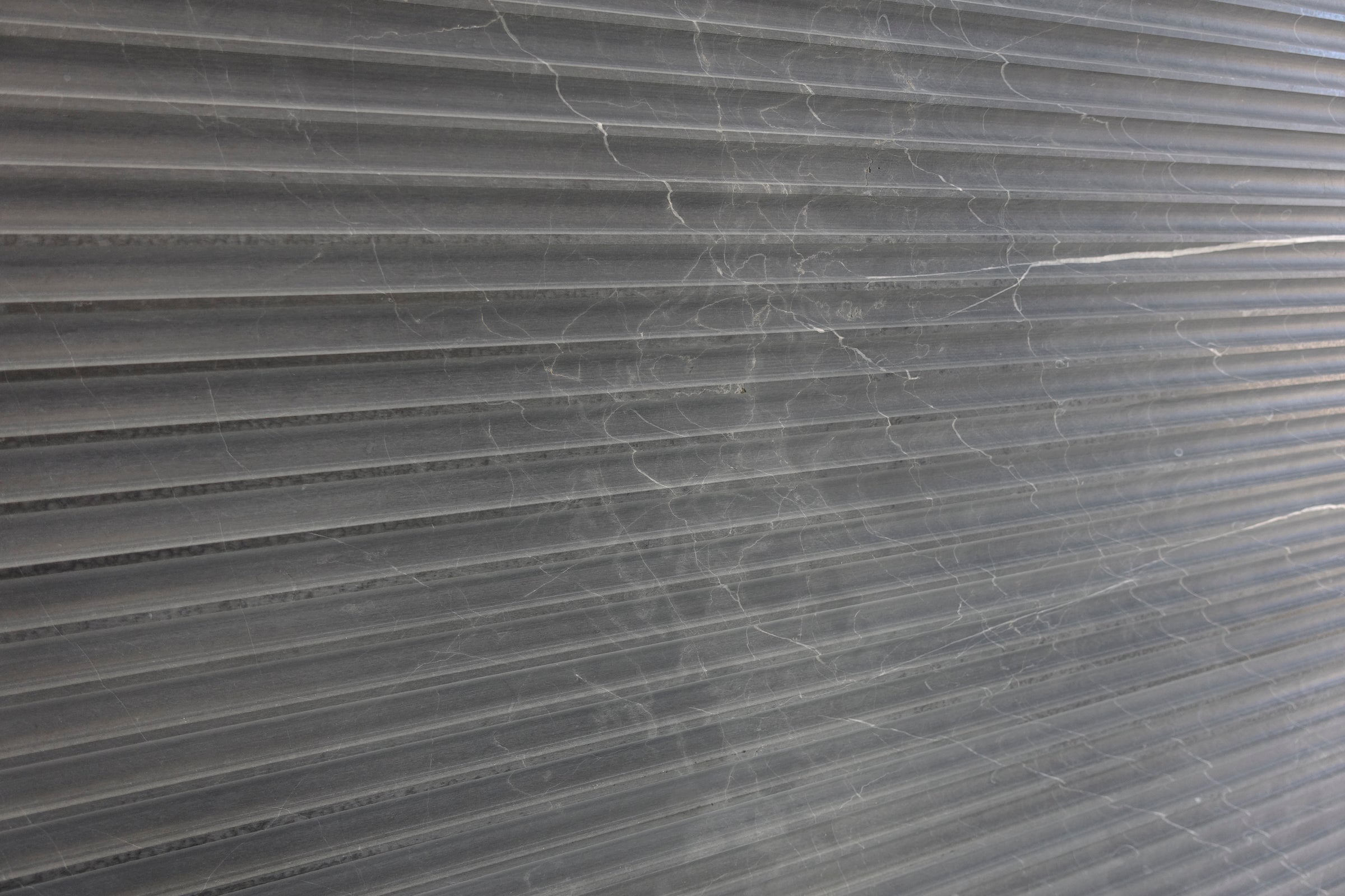 SAN LORENZO 2CM FLUTED MARBLE