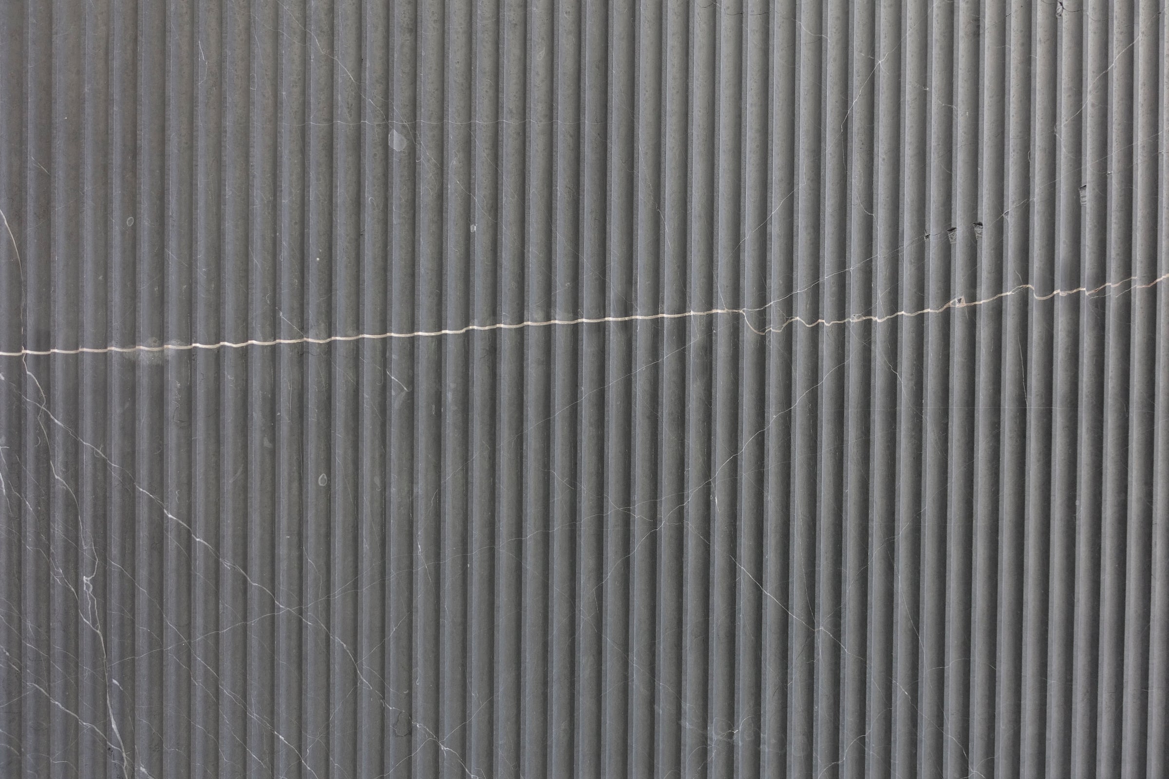 SAN LORENZO 2CM FLUTED MARBLE