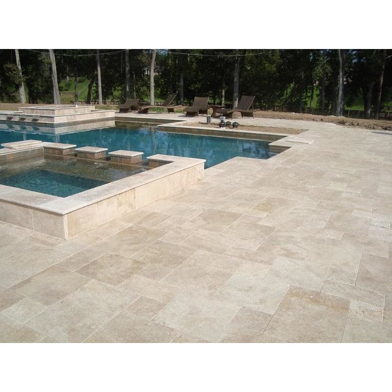 Ivory Travertine Tumbled 3cm Paver Pattern